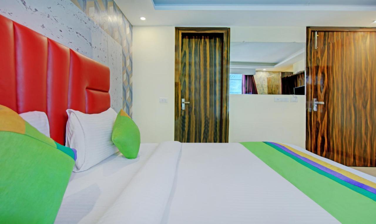 Treebo Trend Smart Signature Nueva Delhi Exterior foto