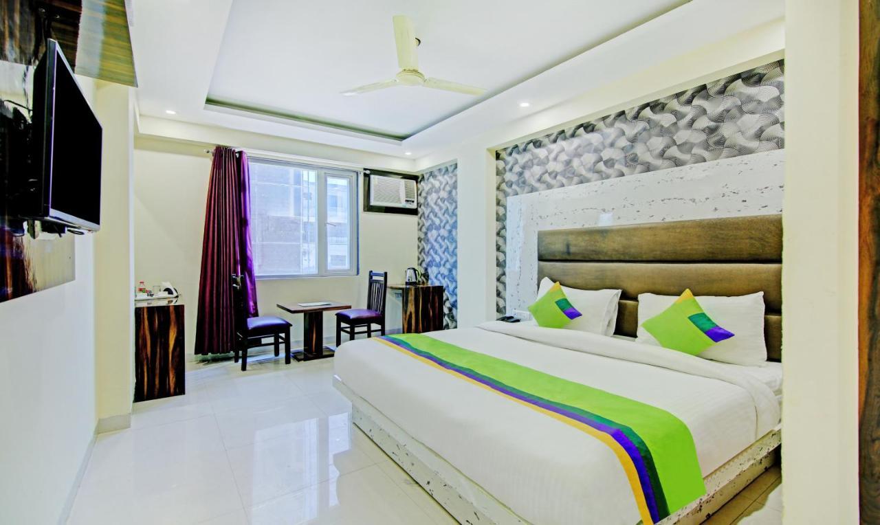 Treebo Trend Smart Signature Nueva Delhi Exterior foto